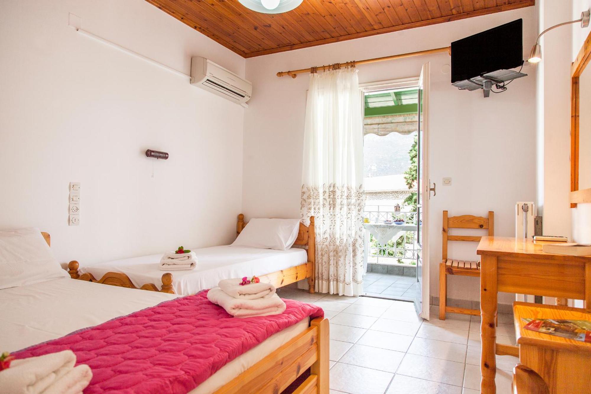 Georgakis George Rooms 바실리키 외부 사진
