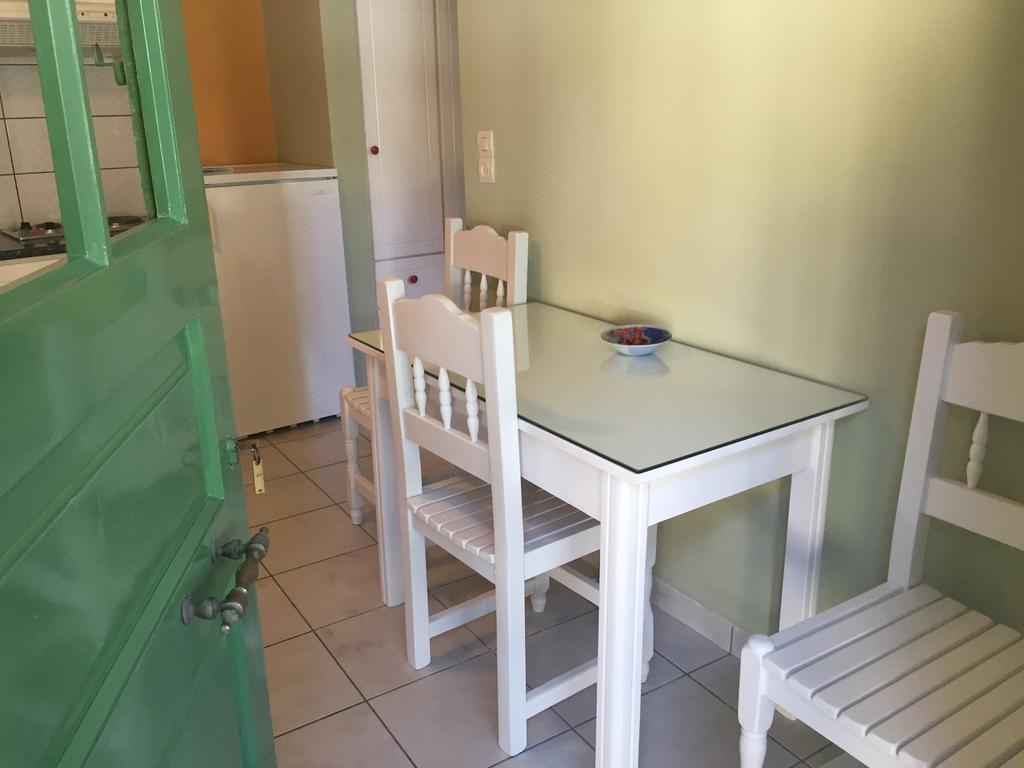 Georgakis George Rooms 바실리키 외부 사진